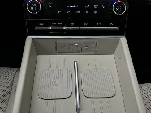 Used 2025 Hyundai Santa Fe SEL image 24