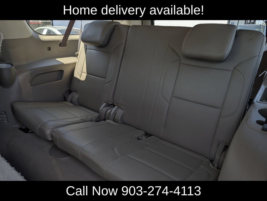 Used 2020 Chevrolet Suburban LT w/ Luxury Package AWD/4WD image 33