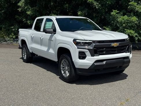 New 2026 Chevrolet Colorado LT w/ LT Convenience Package AWD/4WD image 9