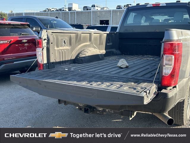 Used 2022 Ford F250 XL w/ Power Equipment Group RWD image 29