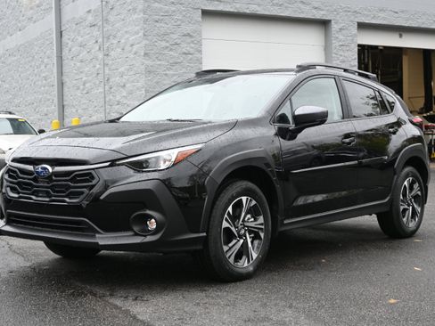 Used 2026 Subaru Crosstrek 2.0i Premium AWD/4WD image 5