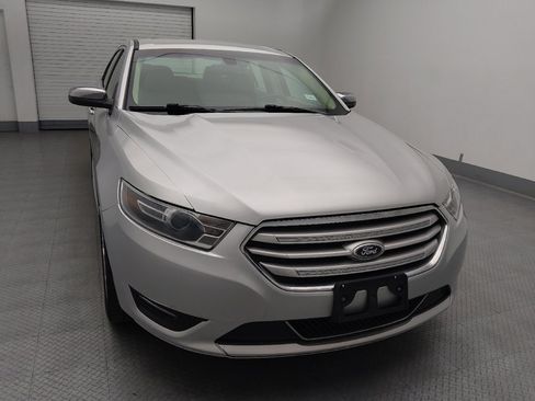 Used 2016 Ford Taurus Limited FWD image 14