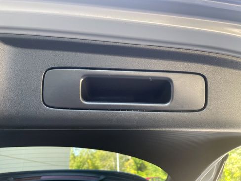 Certified 2023 Honda HR-V Sport image 11