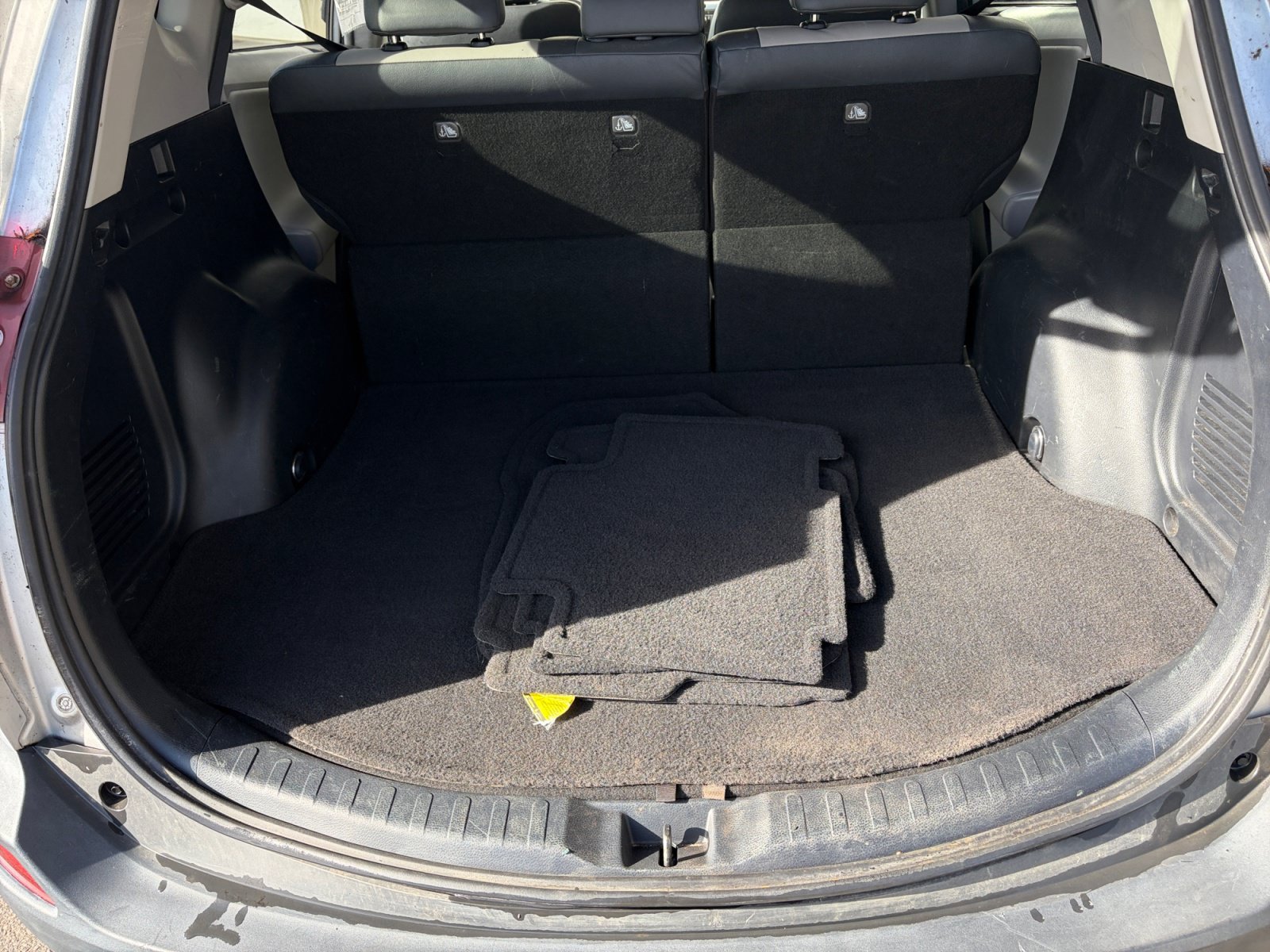 Used 2013 Toyota RAV4 Limited AWD/4WD image 28