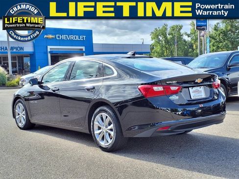 Used 2025 Chevrolet Malibu LT FWD image 7