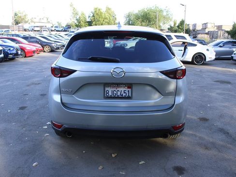 Used 2019 MAZDA CX-5 Touring FWD image 4