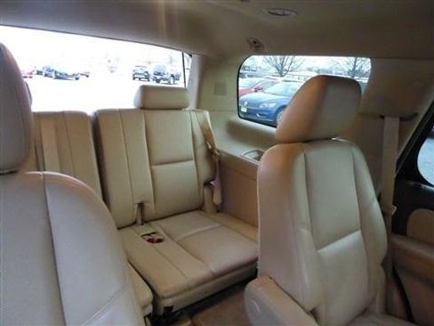 Used 2011 GMC Yukon Denali image 21