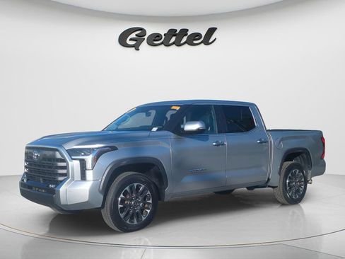 Used 2023 Toyota Tundra Limited w/ Power Package AWD/4WD image 9