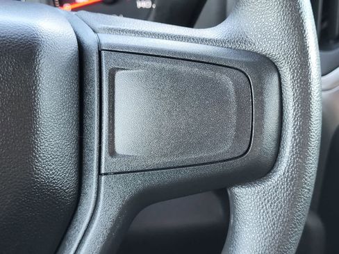 Used 2025 Chevrolet Silverado 1500 Custom image 19