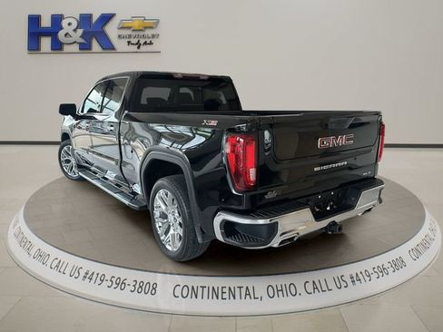 Used 2021 GMC Sierra 1500 SLT w/ SLT Premium Plus Package AWD/4WD image 4