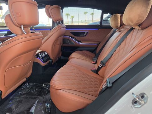 Certified 2024 Mercedes-Benz S 580 4MATIC Sedan image 14