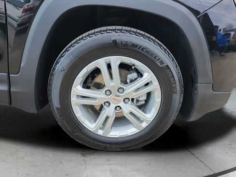 Certified 2024 GMC Terrain SLE image 28