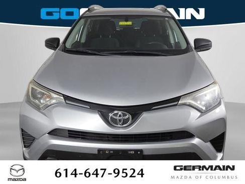 Used 2016 Toyota RAV4 LE image 3