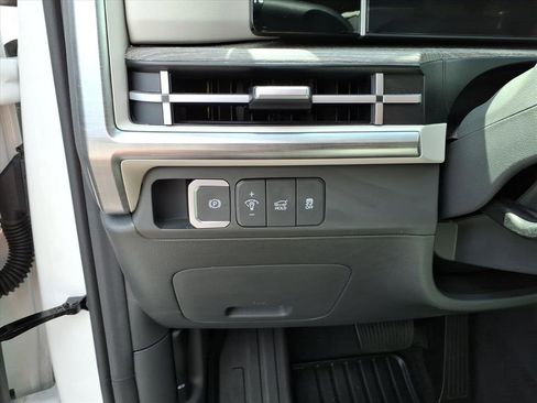 Used 2024 Hyundai Santa Fe Calligraphy AWD/4WD image 11