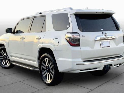 Used 2016 Toyota 4Runner Limited image 12