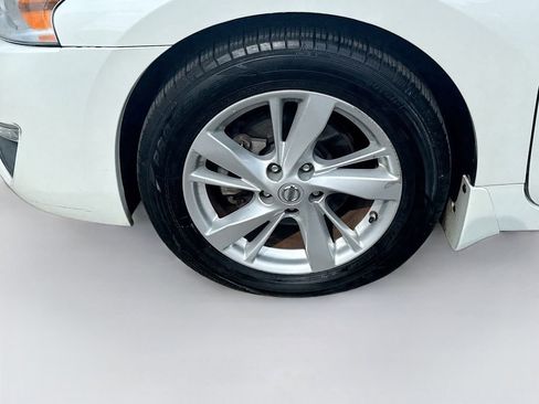 Used 2013 Nissan Altima 2.5 SV w/ 2.5SV Convenience Pkg FWD image 39