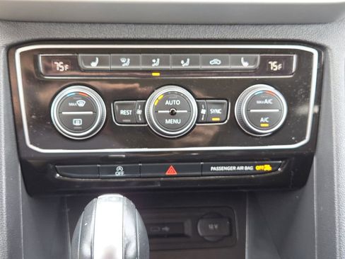Used 2023 Volkswagen Atlas SE FWD image 20