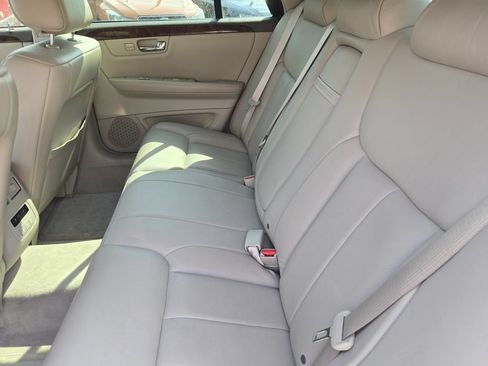 Used 2006 Cadillac DTS w/ Sun And Sound Package FWD image 22