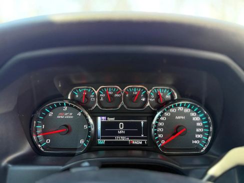 Used 2015 Chevrolet Silverado 2500 LT w/ LT Convenience Package image 14