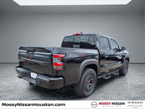 New 2026 Nissan Frontier PRO-4X w/ Tow Package image 4