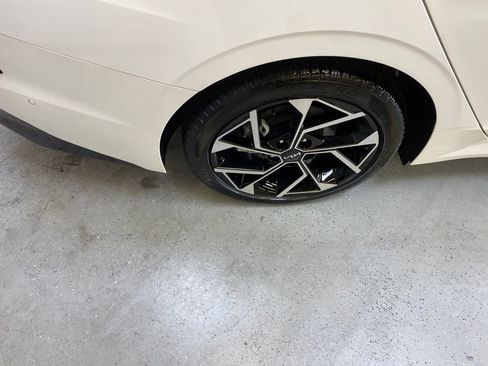 Used 2025 Kia K5 EX FWD image 13