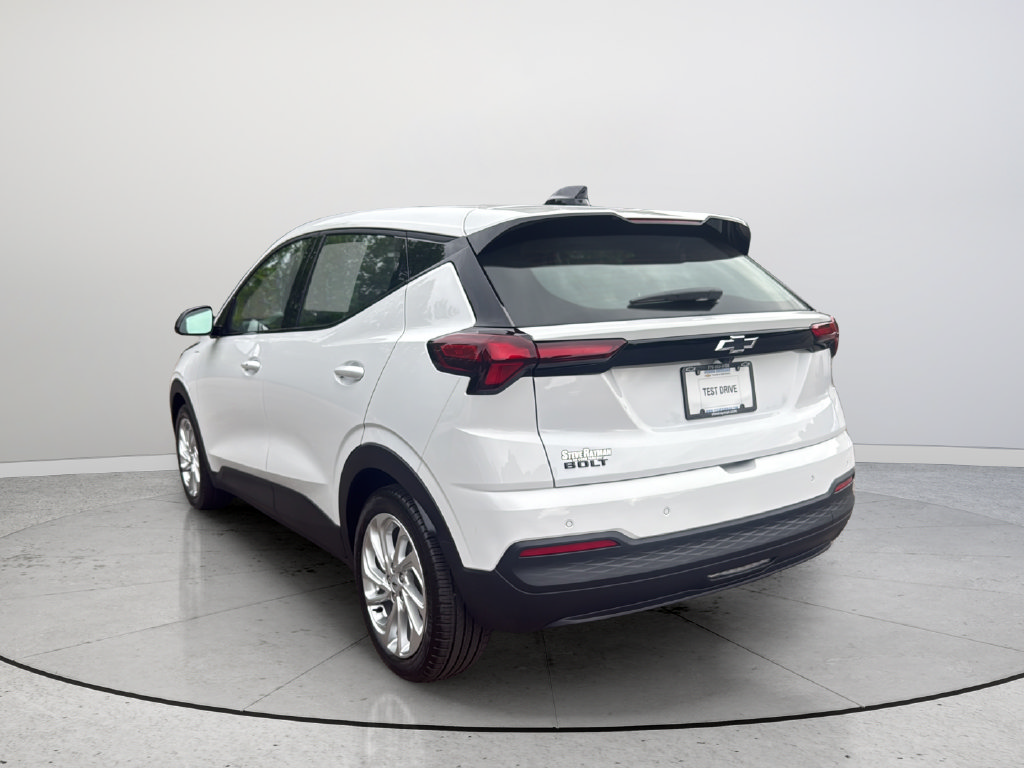 New 2027 Chevrolet Bolt LT FWD image 7