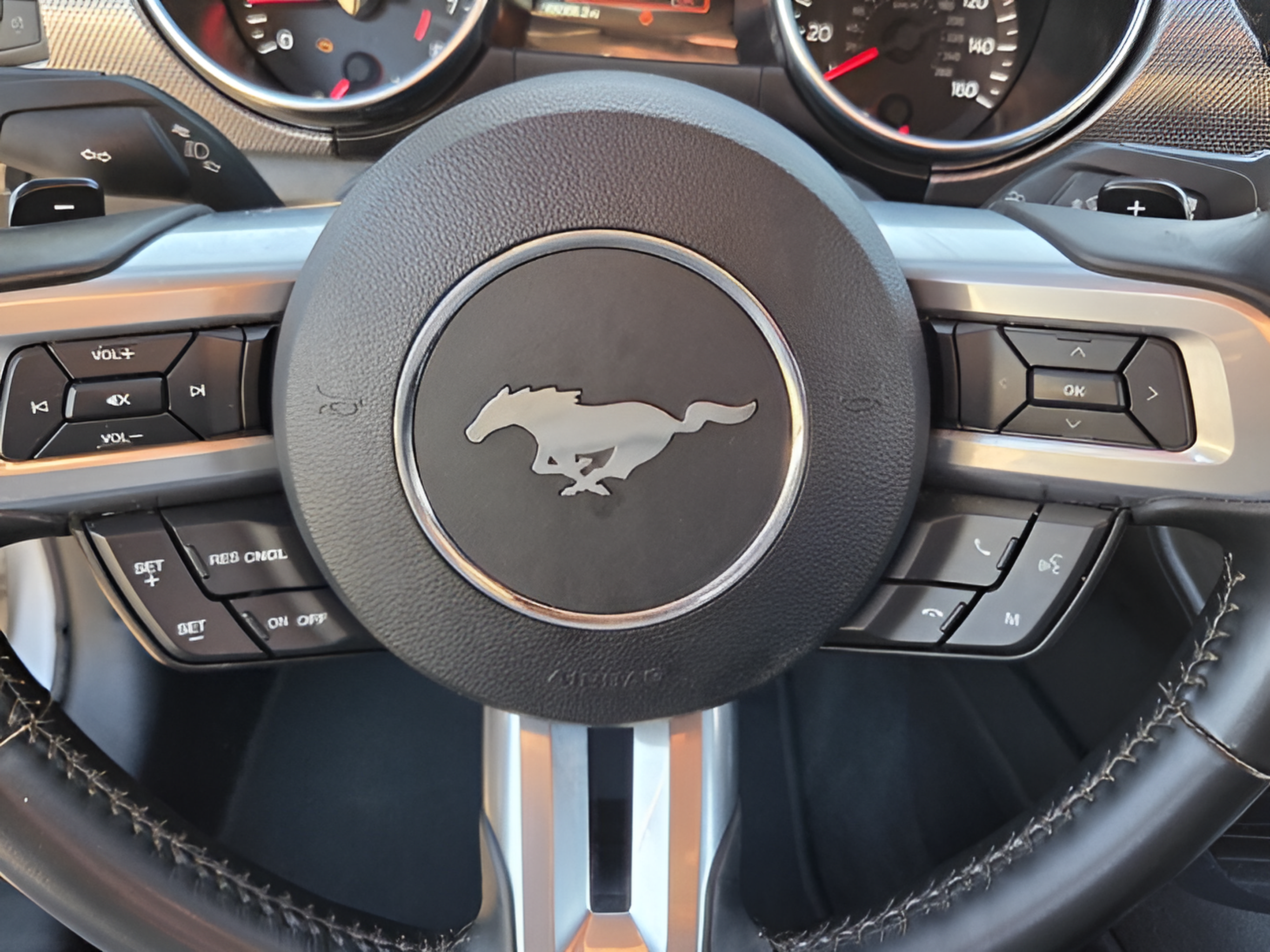 Used 2020 Ford Mustang GT RWD image 29