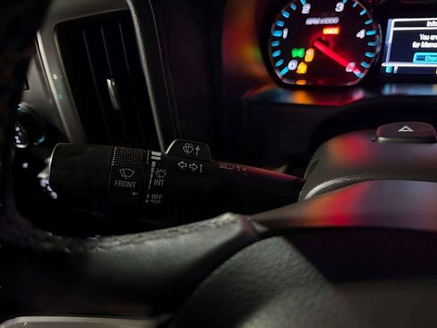 Used 2018 Chevrolet Silverado 3500 LTZ AWD/4WD image 25