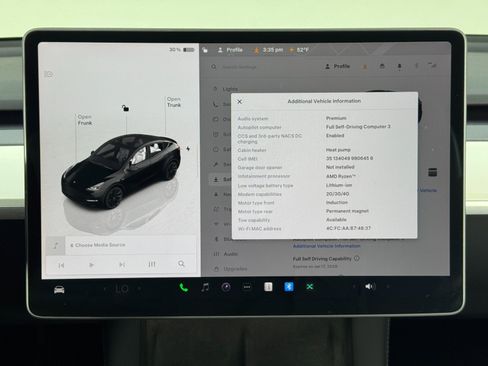 Used 2023 Tesla Model Y Long Range image 33