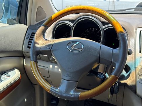 Used 2004 Lexus RX 330 FWD image 23