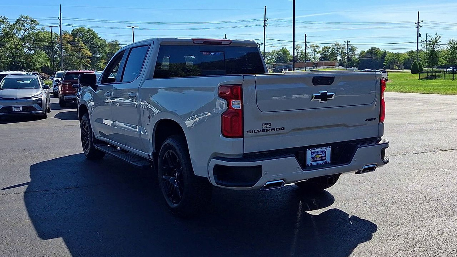 New 2026 Chevrolet Silverado 1500 RST w/ Z71 Off-Road Package AWD/4WD image 9