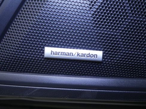 Used 2025 Subaru Outback Limited image 27