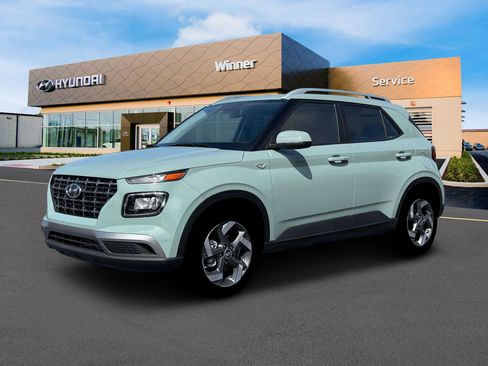 New 2026 Hyundai Venue SEL FWD image 2