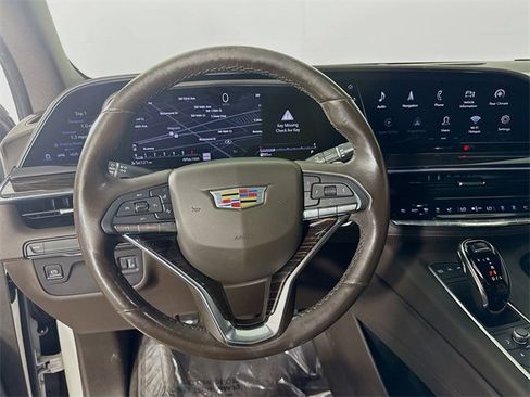 Used 2021 Cadillac Escalade ESV Premium Luxury image 12