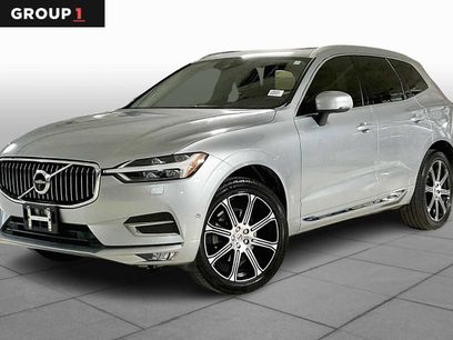 Used 2018 Volvo XC60 T5 Inscription w/ Convenience Package