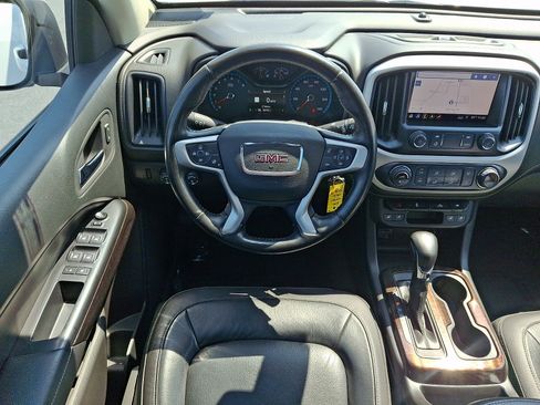 Used 2022 GMC Canyon Elevation w/ Elevation Premium Package AWD/4WD image 11