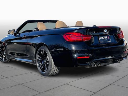 Used 2018 BMW M4 Convertible w/ Competition Package image 11