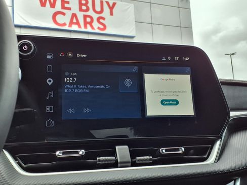 Used 2026 Chevrolet Equinox LT FWD image 19