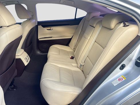 Used 2017 Lexus ES 350 w/ Accessory Package 2 image 25