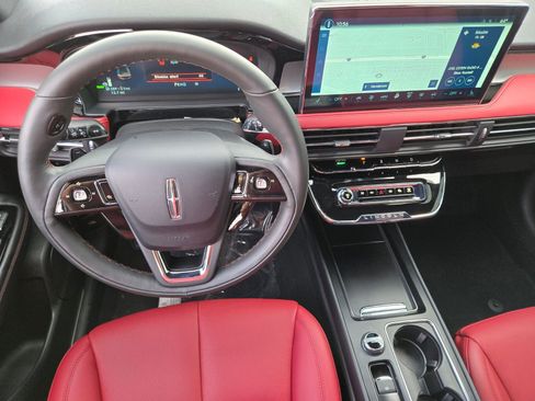 New 2026 Lincoln Corsair Grand Touring image 16