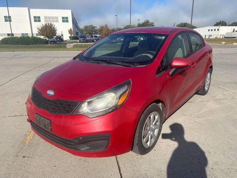 Used 2013 Kia Rio LX w/ PWR Pkg image 2