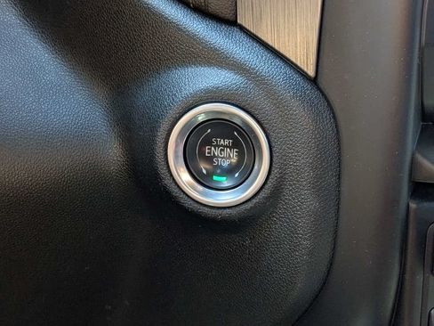 Used 2022 GMC Sierra 2500 Denali AWD/4WD image 28
