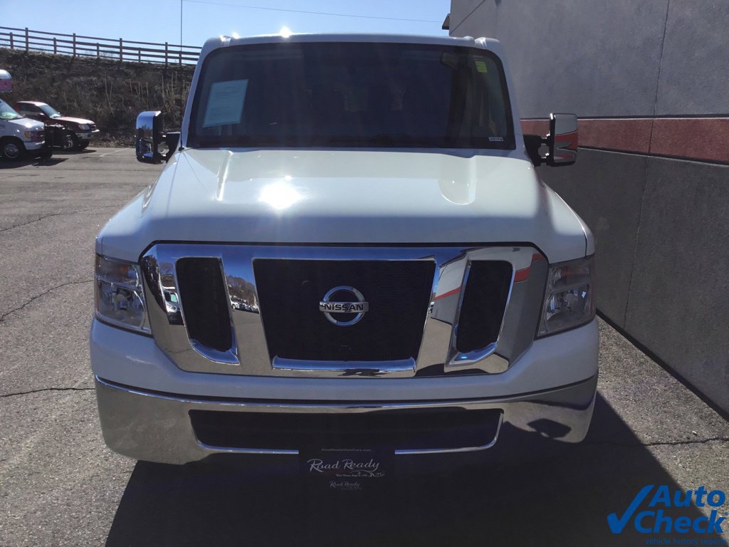 Used 2015 Nissan NV 3500 SV w/ Technology Package RWD image 4