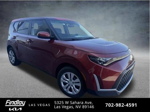 Certified 2023 Kia Soul LX FWD image 2