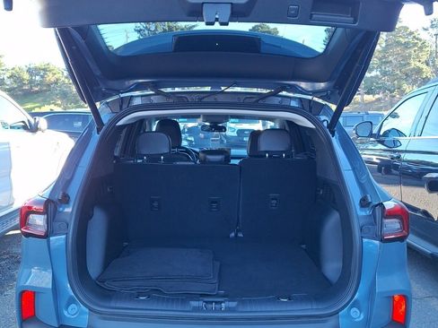 Used 2023 Ford Escape Platinum image 6