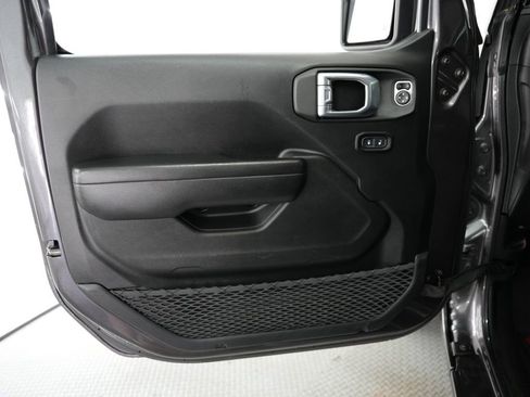 Used 2021 Jeep Wrangler Sport AWD/4WD image 36