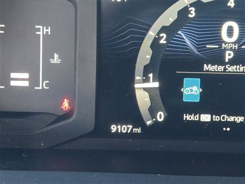 Used 2025 Toyota Tacoma SR image 10