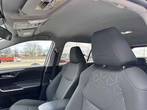 Used 2024 Toyota RAV4 XLE image 20