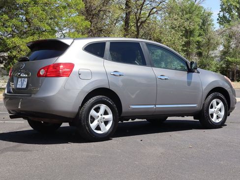 Used 2012 Nissan Rogue S w/ Special Edition Pkg FWD image 5