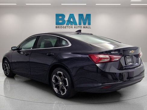 Used 2022 Chevrolet Malibu LT image 5